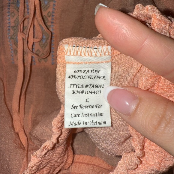 Blu Pepper Top - Picture 6 of 7